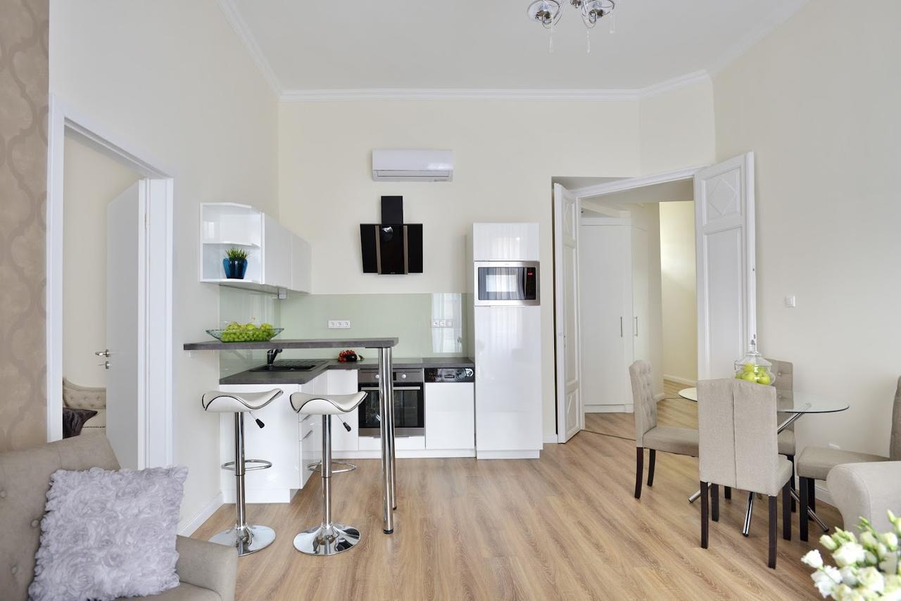 Julia Superior Apartment In The City Center. Budapest Luaran gambar